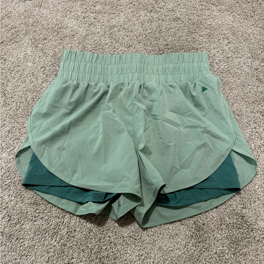 vitality workout shorts
